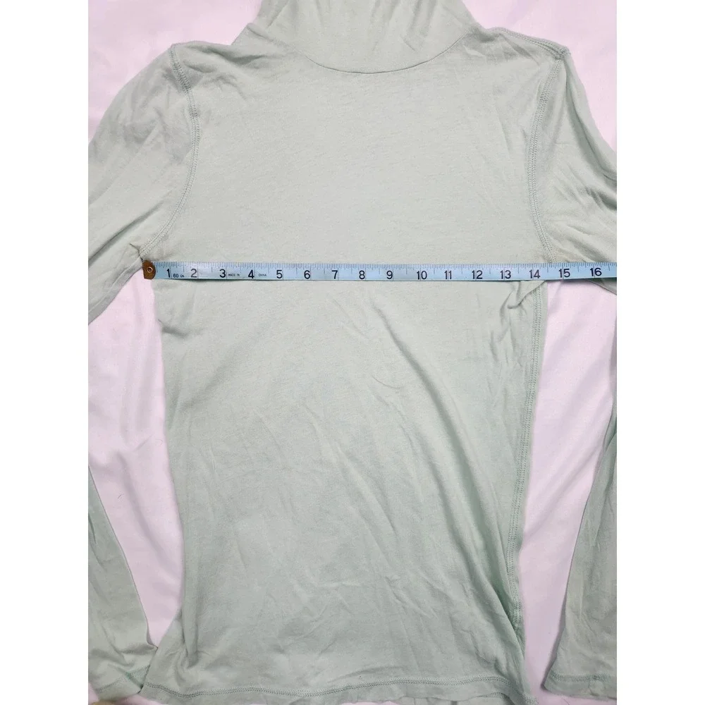 J.‎ Crew Mint Green 100% Cotton Tissue Turtleneck Size Small